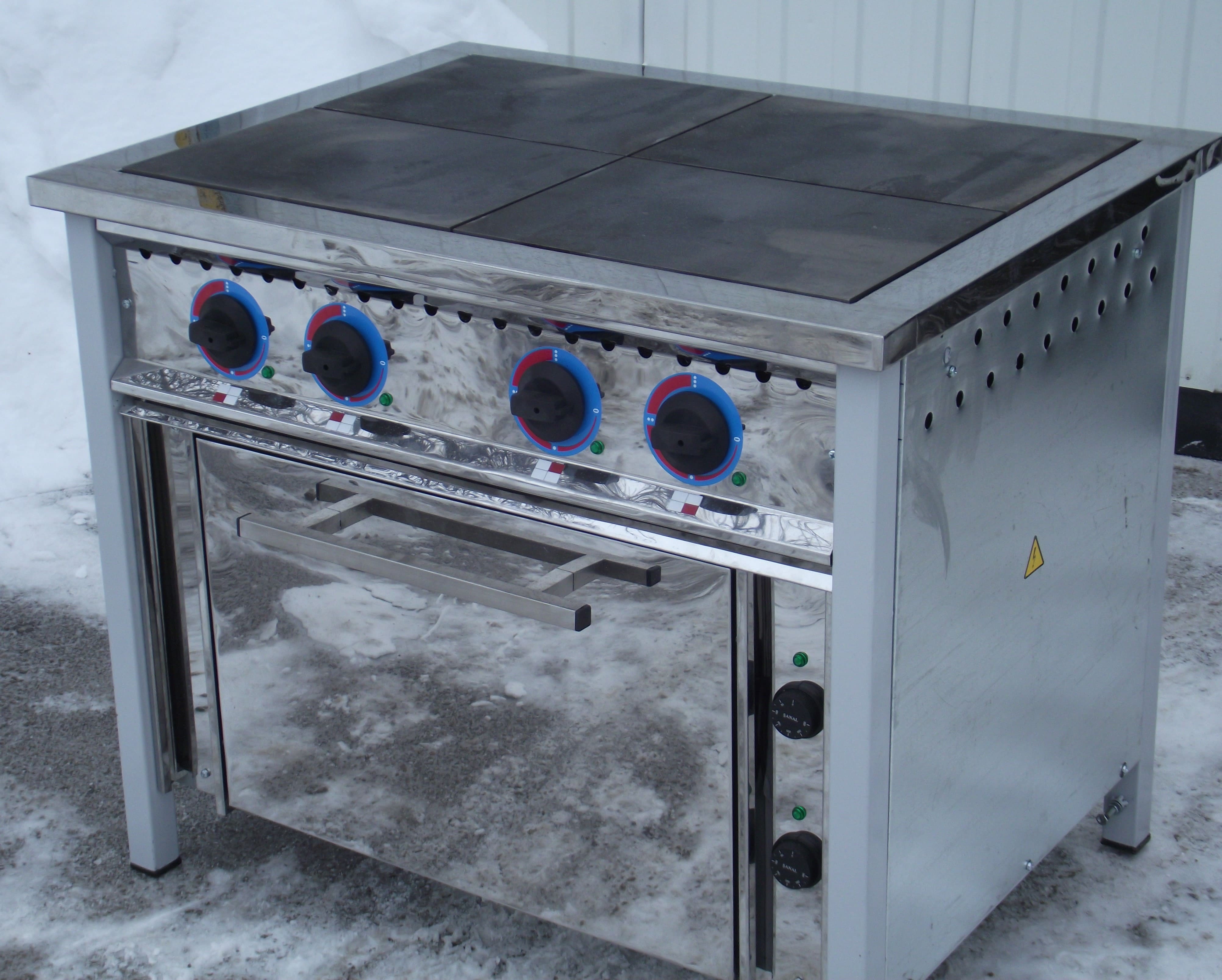 Плита електрична промислова ЮВЕНТА ПЕ-4Д з духовкою